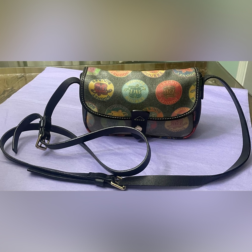 VINTAGE Dooney & Bourke Stamp 90s  Mini Crossbody